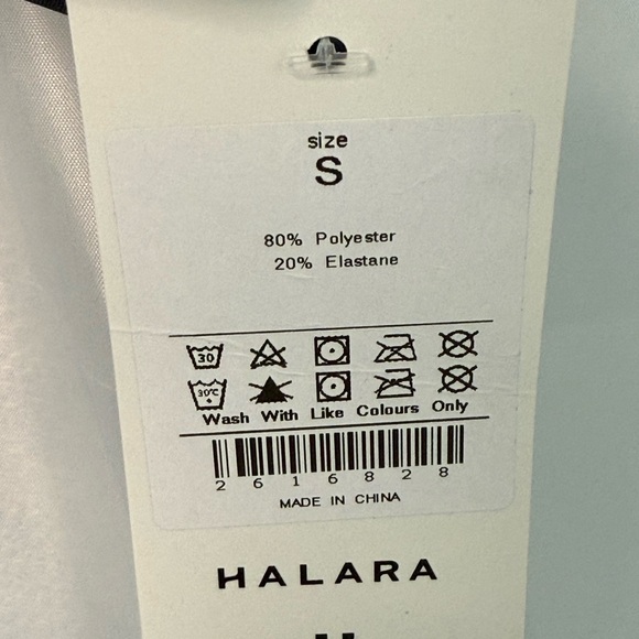 Halara Crew Neck Sleeveless Cropped Yoga Tank Top‎ in Deep Navy Size Small NWT - Picture 8 of 9